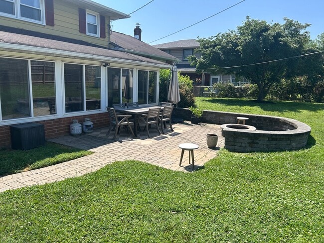 Photo - 1107 Ipswich Dr