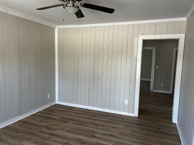 Photo - 608 Cottage St