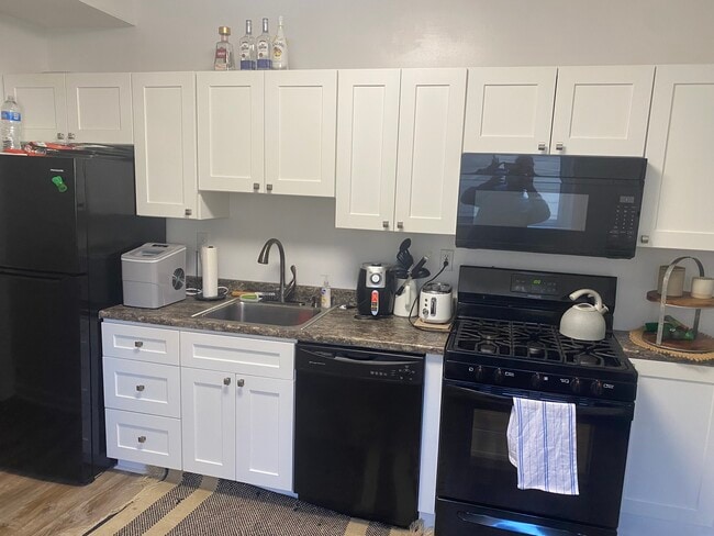 Photo - 2109 Jane St