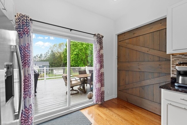 Photo - 201 Adams St