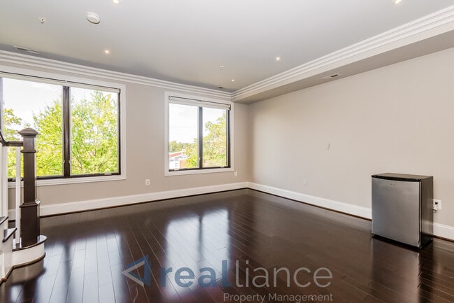 Photo - 4527 Georgia Ave NW