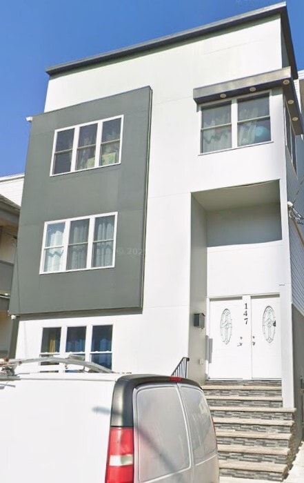 Building Photo - 147 Dewey St Unit 1