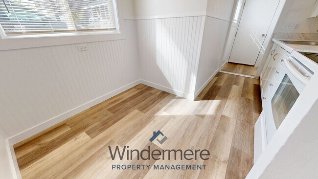 Photo - Coll817 Unit Coll821