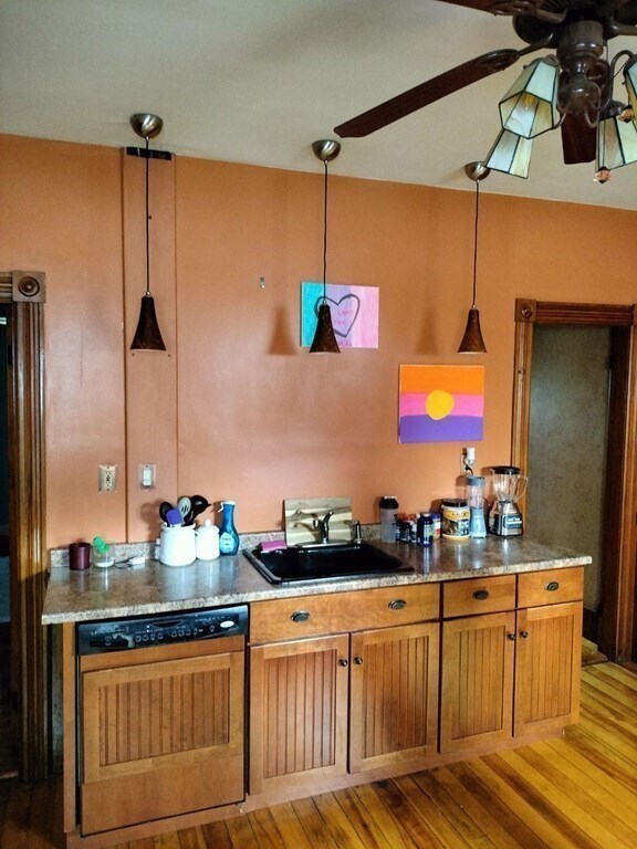 Photo - 15 Millbrook St Unit 1