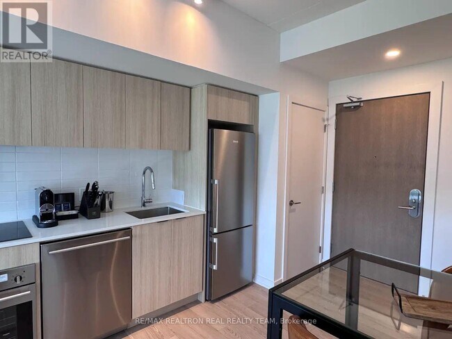 Photo - 100 Carrick Trail Unit 407
