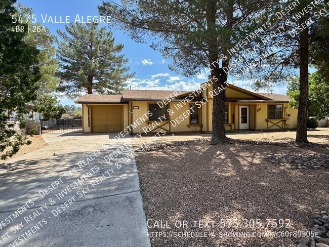Building Photo - 5475 Valle Alegre