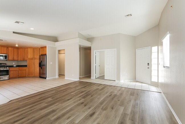 Photo - 5439 Coleman St