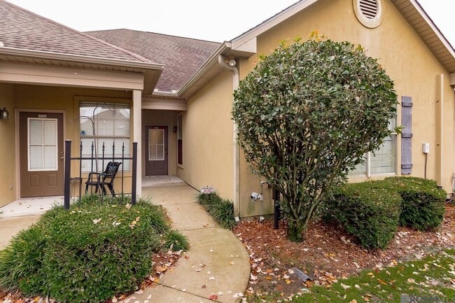 Building Photo - 809 Summer Breeze Dr Unit 1602 Rental