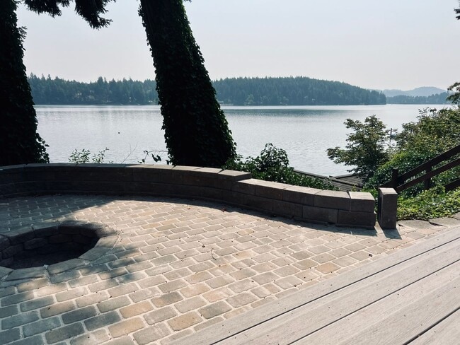 Photo - 2936 Madrona Beach Rd NW