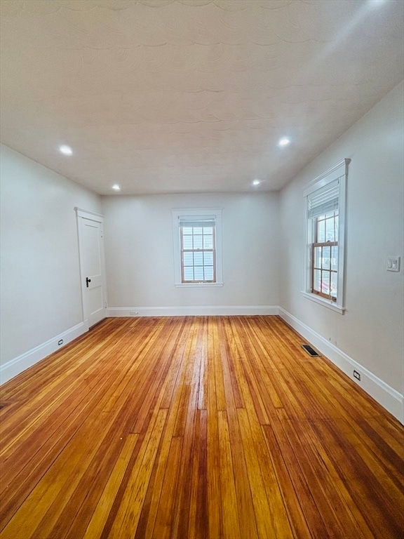 Photo - 53 Windsor St