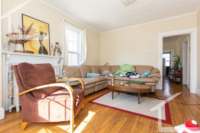 15 Bennett St