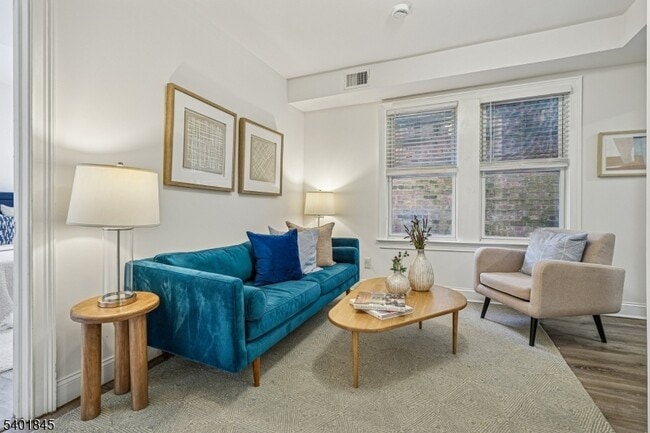 Building Photo - 9 Wheeler St