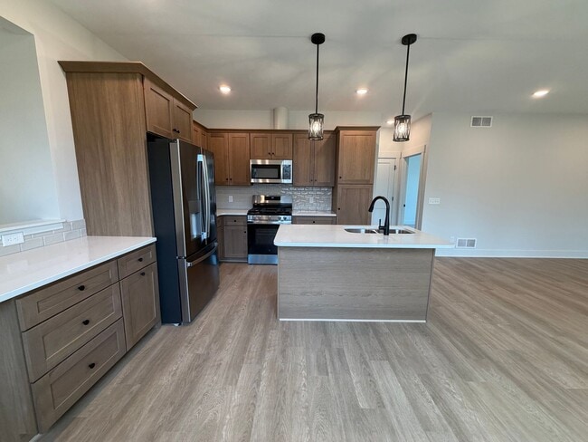 Photo - Newly built 3 bedroom spacious home!