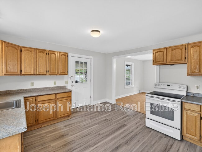 Photo - 483 Boswell Ave Unit 2nd and 3rd Floor