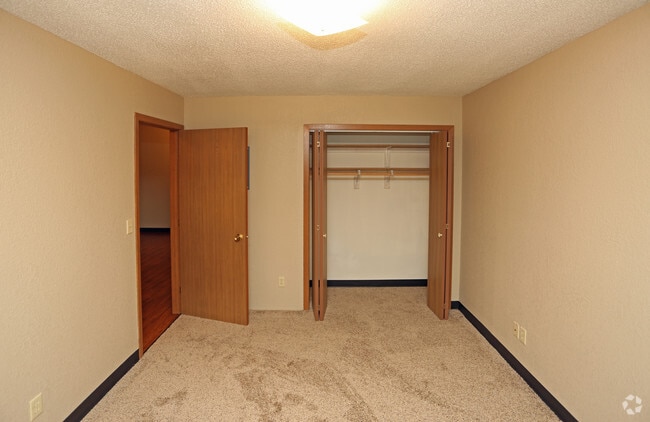 Paradise Apartments