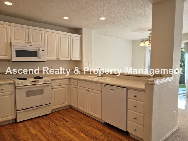Photo - Available NOW! 1 Small Pet OK, Great Bethany Neighborhood, Fenced Yard, New Interior Paint/Dishwa...