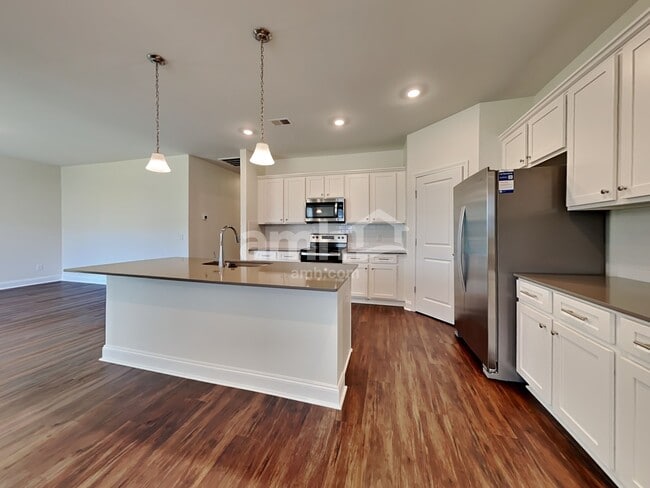 Photo - 534 Plumeria Ln