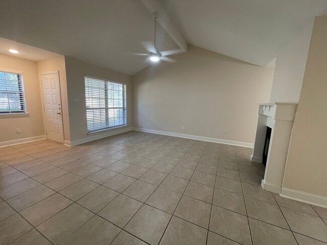 Photo - Fully remodeled 3 bedroom duplex for rent in Euless!