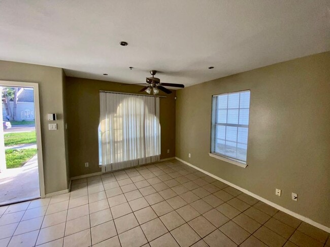 Photo - 1013 E Westway Ave