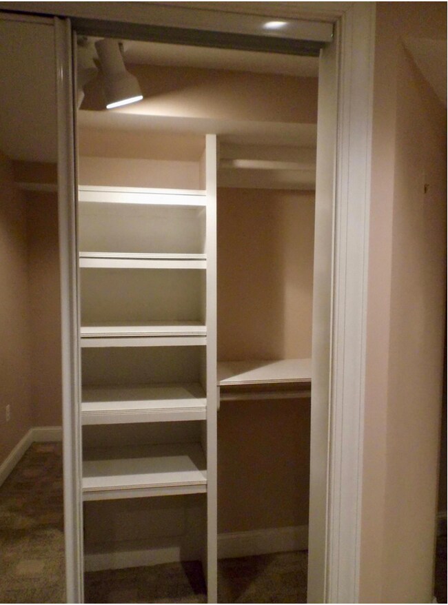 2785 Devonshire Garden Ct Unit 2
