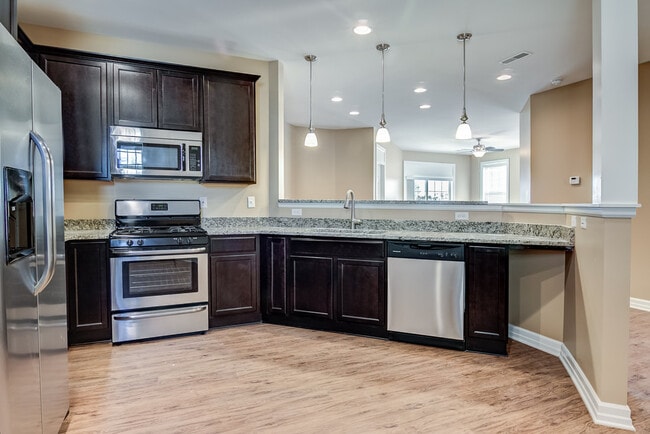 Photo - Pembrook Place Apartments