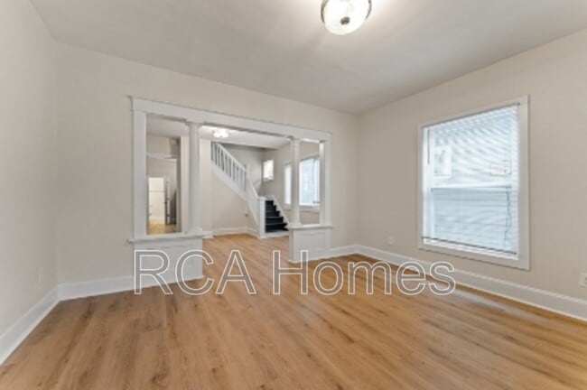 Photo - 619 N Rural St