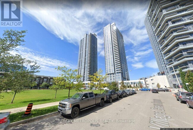 Photo - 255 Village Green Square Unit 609