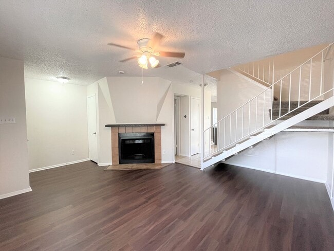 Photo - Charming 2 Bedroom in Garland Unit 1