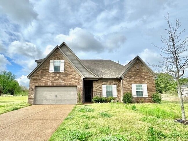 Building Photo - Now Leasing a 4-Bedroom 3 Bath Home In Olive Branch