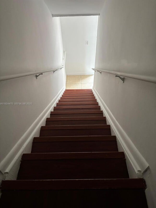 Photo - 6045 NW 186th St Unit 123