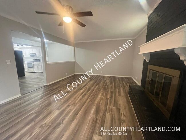 Photo - 6406 Galaxie Dr