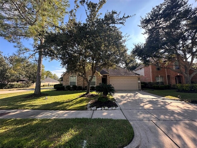 Photo - 3734 Paigewood Dr