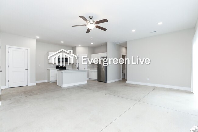 Photo - 221 Northern Ct