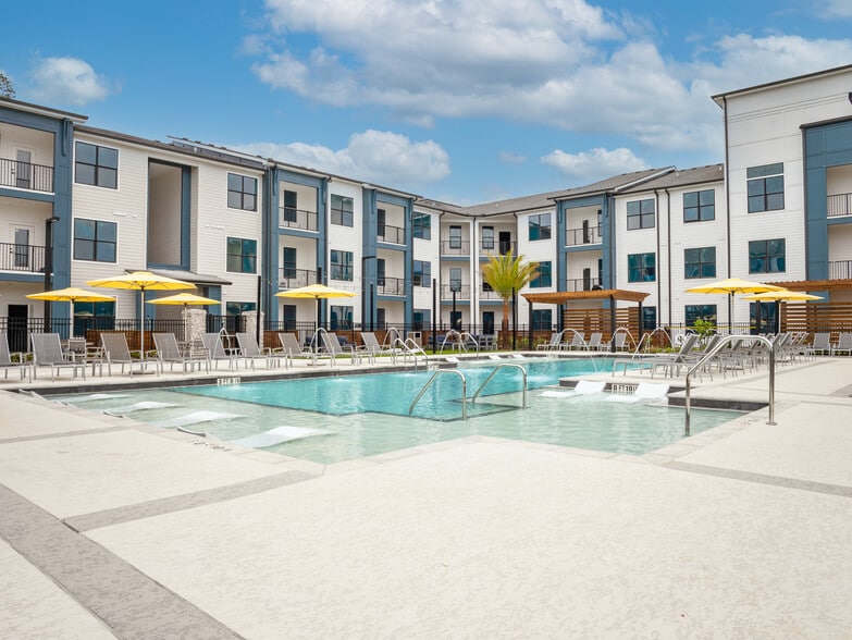 Resort-Style Pool