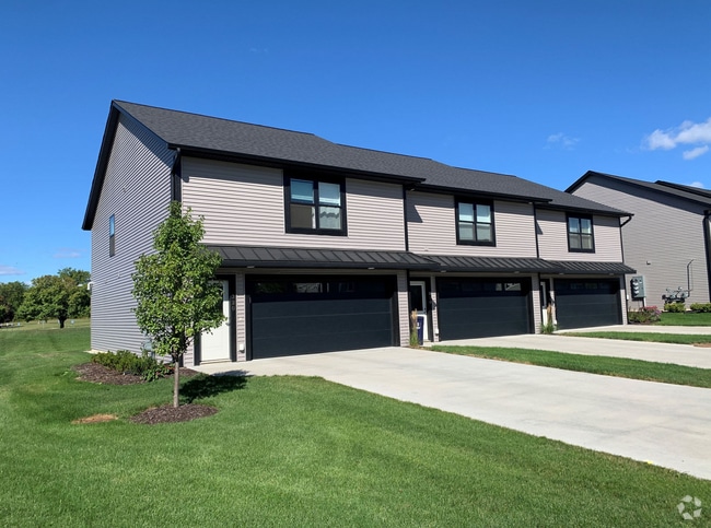 Building Photo - Spacious 2 Bed/2 Bath Condo in Prime Location Unit 306