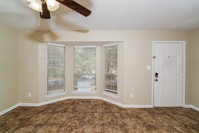 Photo - 1416 Maralyn Dr