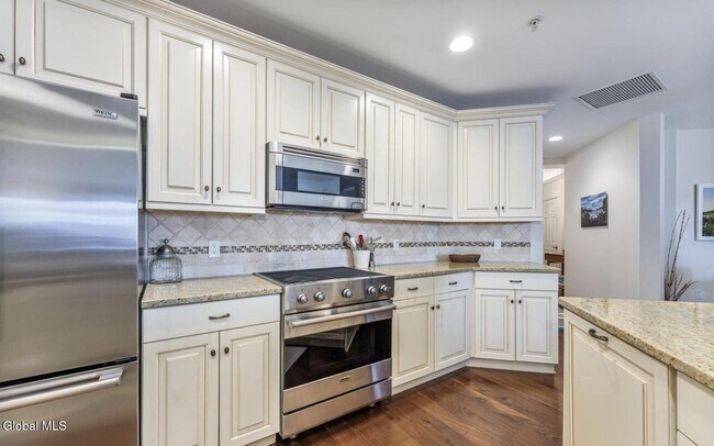 Photo - 38 High Rock Ave Unit APT 5C