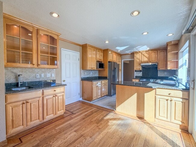 6556 Idlebrook Ct