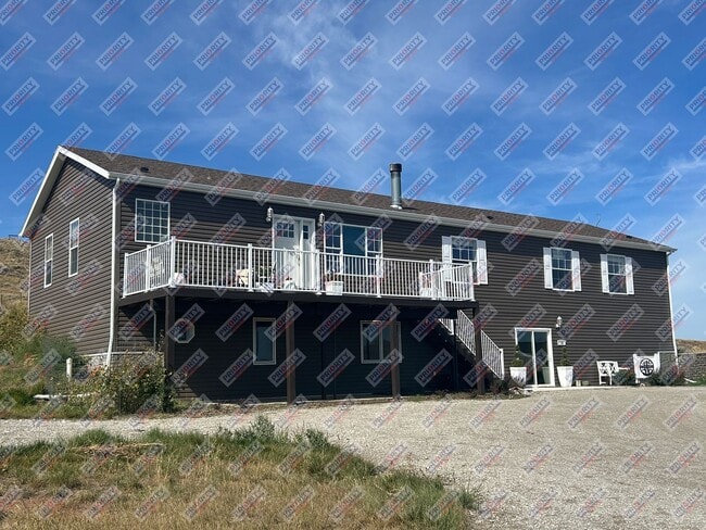 Stunning horse property on 40 acres! - Stunning horse property on 40 acres!