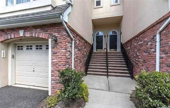 Photo - 144 Osprey Ct