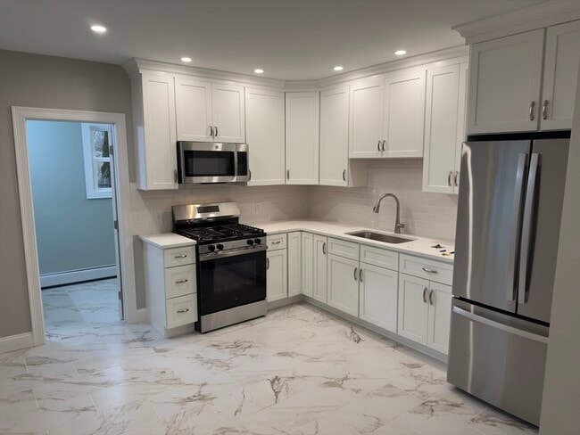 Photo - 121 Whitman St Unit 1