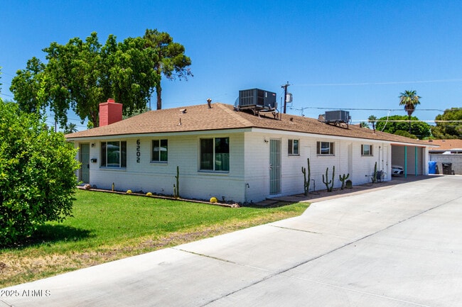 Photo - 6202 N 14th St Unit 1