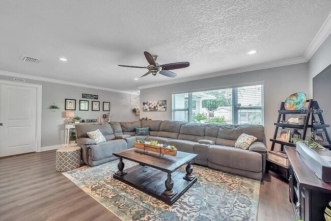Photo - 6770 15th Ave N