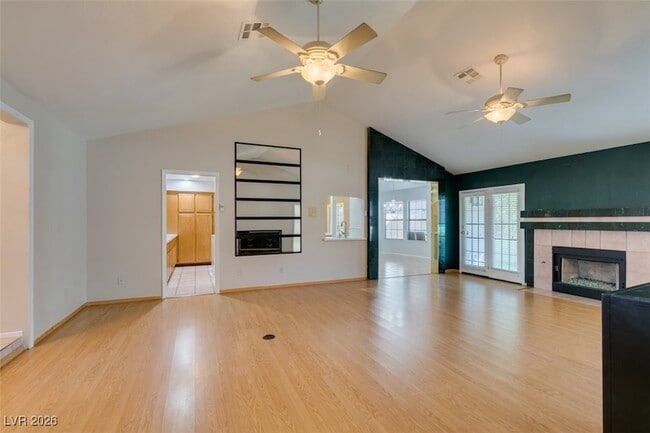 Photo - 224 Garfield Dr