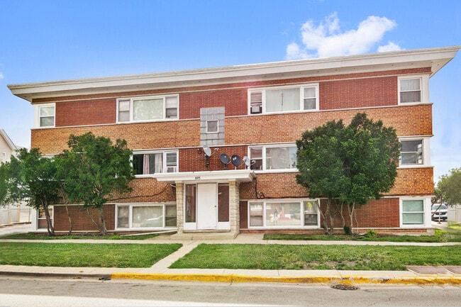 Building Photo - 805 N 22nd Ave Unit 1