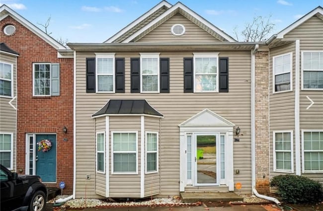 Building Photo - 1243 Blairs Pointe Dr SW