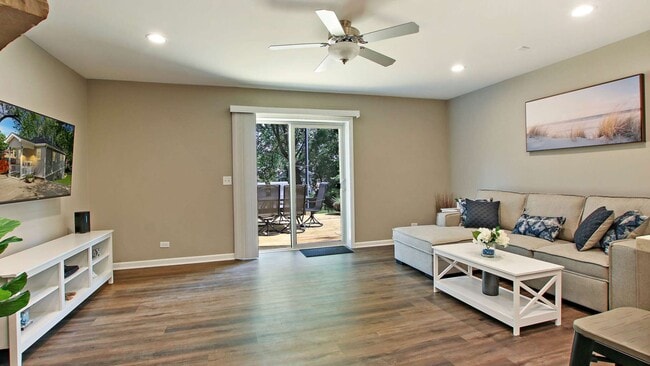 Photo - 26211 Forest Ct