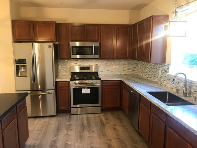 Photo - Cute Town-home in Truckee River Town-homes Subdivision