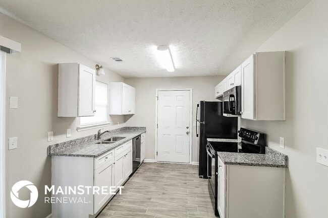 Photo - 6793 Creeks Edge Ct