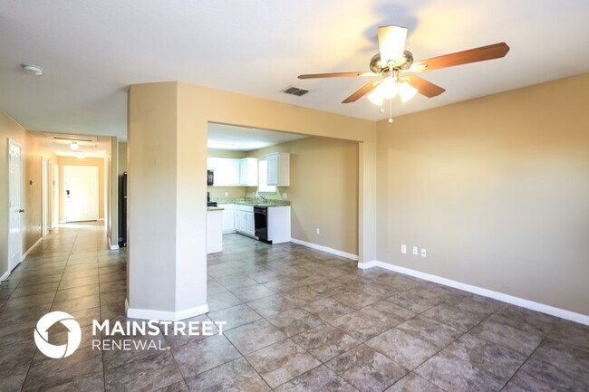 Photo - 5922 Hickory Canyon